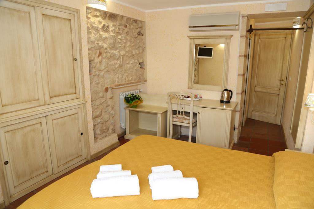 B&B Residenza Cardinale Tropea Bilik gambar
